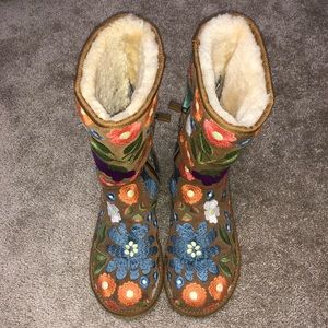 Flower Embroidered Ugg Boots